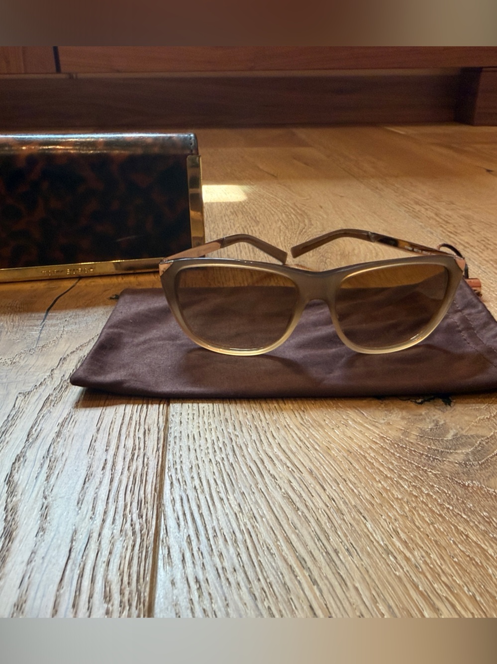 Tory Burch Brown Tortoiseshell and Gold Sunglasses with Case